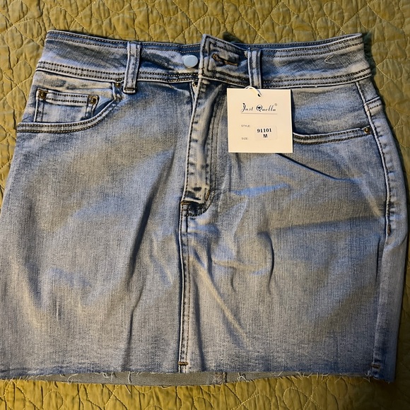 Just Quella Women's High Waisted Jean Skirt Fringed Slim Fit Denim Mini Skirt - Picture 12 of 14